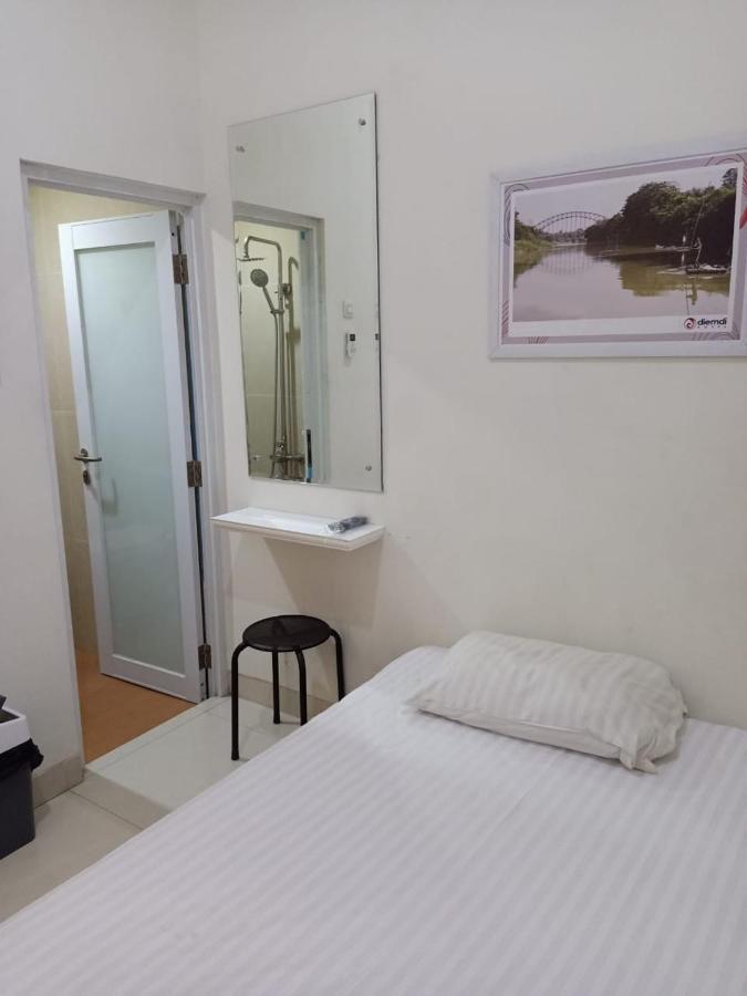 Kiara Cozy Hostel Bandung Zewnętrze zdjęcie